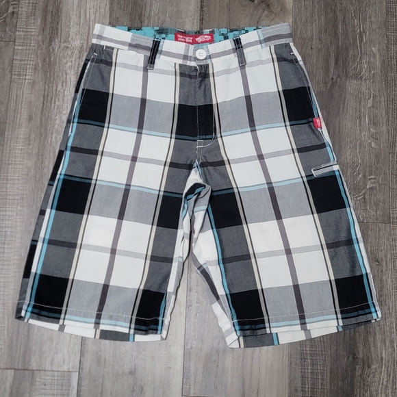 Vans Other - Vans Skateboard Plaid Shorts